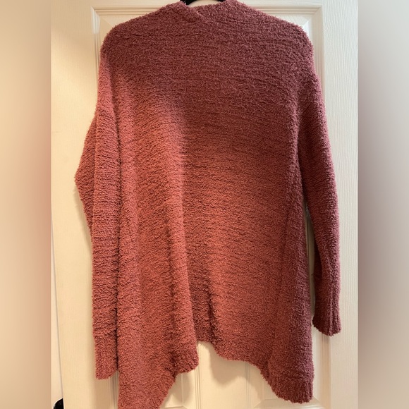 NWT Cozy Pink Sweater - Picture 2 of 3